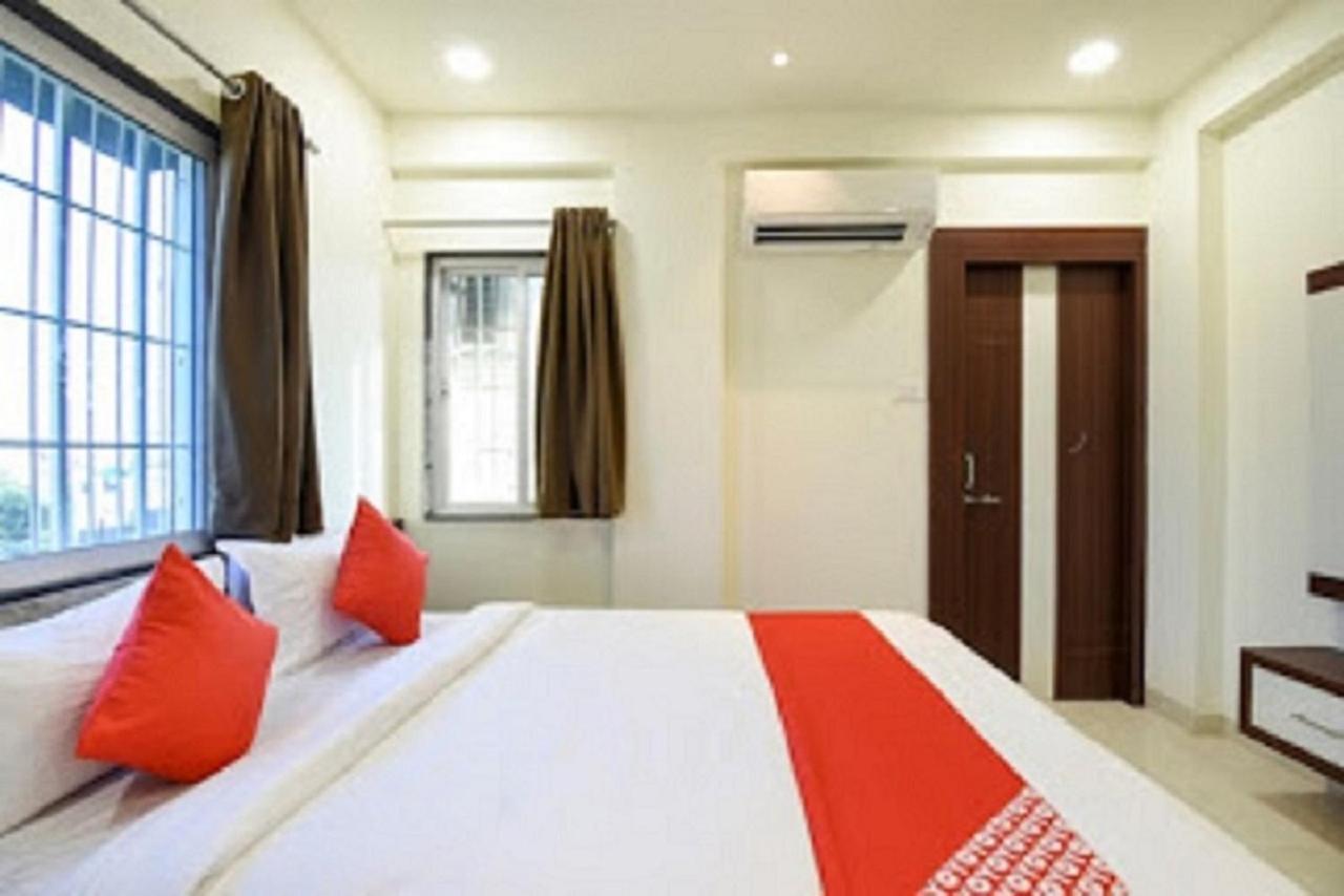 Restr Inn Nagpur Ngoại thất bức ảnh