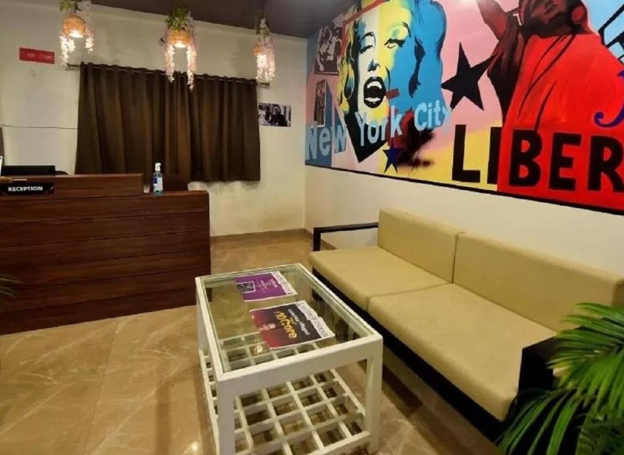 Restr Inn Nagpur Ngoại thất bức ảnh