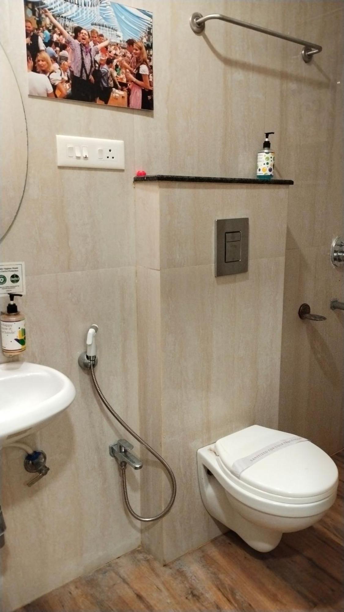 Restr Inn Nagpur Ngoại thất bức ảnh