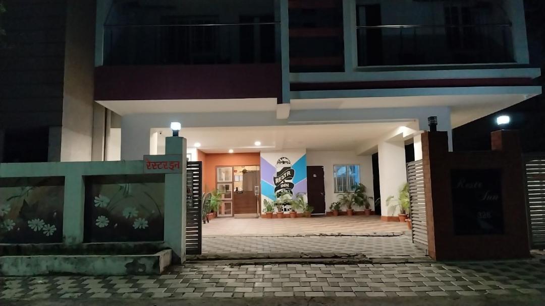 Restr Inn Nagpur Ngoại thất bức ảnh