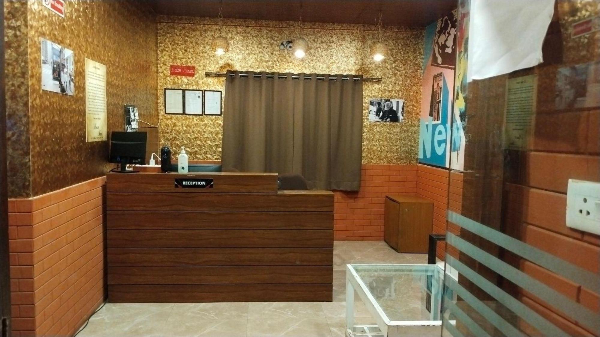 Restr Inn Nagpur Ngoại thất bức ảnh